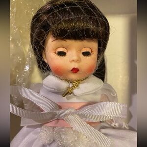 MADAME ALEXANDER NEW FIRST COMMUNION DOLL